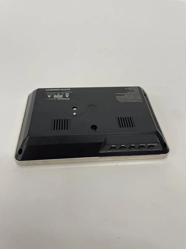 Polaroid - 7in Digital Photo Frame - Decorative Textured Silver Metal Frame-READ - Image 4 of 4