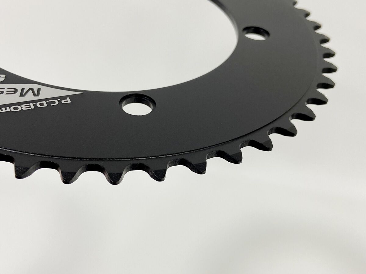 Sugino RD2 Messenger PJ130 BCD130x5 1/2 x1/8 Chainring 42T Sugino RD2 Messenger PJ130 BCD130x5 1/2 x1/8 Chainring 42T
