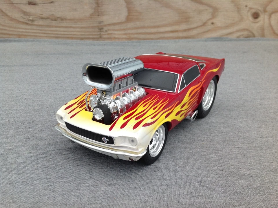 Muscle Machines 1970 Ford Mustang, 2000, 1:18 Scale Diecast - Image 2 of 4