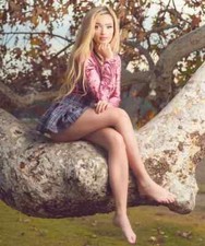 BEAUTIFUL TORI VILD 8X10 Photo