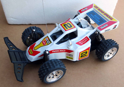  Nikko Tronico GMBH Mini Panther Buggy 1984 R376 SP-56/85 1:24 weiß 2 Cibie