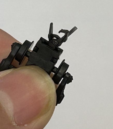 N Scale 1:160 Roller Bearing Truck Coupler 33" Plastic Wheels Screw Washer - Picture 9 of 9