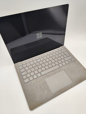 Microsoft Surface Laptop 1782 - Intel Core m3-7Y30 - 2.5GHz - 4GB