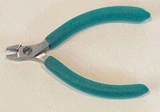 EREM 673E Swiss ESD-Safe Medium Straight Head Flush Transverse End Cutter