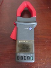 Fluke 33 True RMS Digital Clampmeter PASSES Fluke Performance Verification
