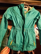 Girls C9 By Champion Green And Yellow Rain Jacket Size Medium 7-8