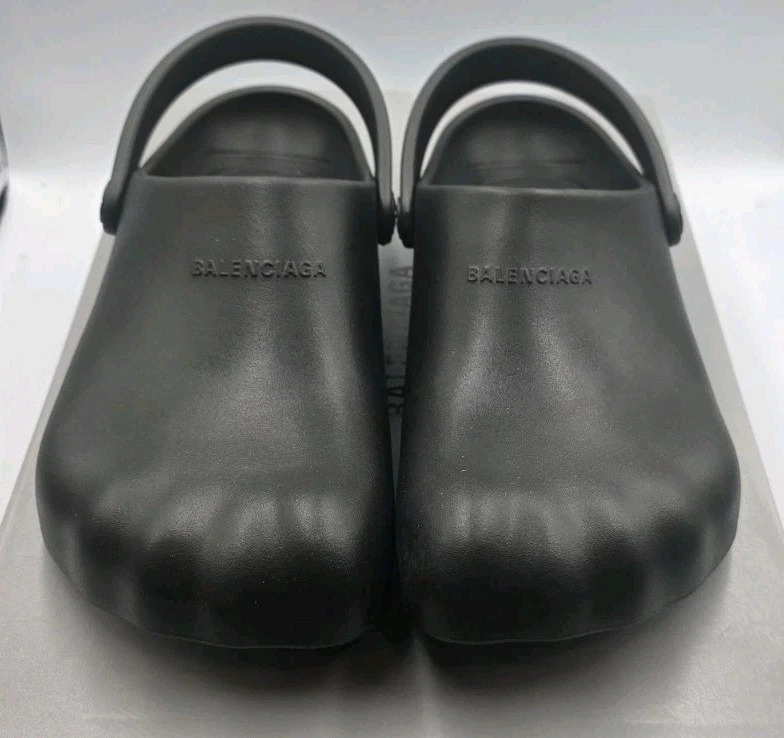 Balenciaga — Balenciaga Men's Sunday Molded Mule in Black - Size 11 (44EUR) - 788619W3SU11000