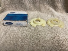 NOS FORD B9AZ-13A809-A 1959-62 MERCURY HORN RING PLASTIC RETAINER PLATE