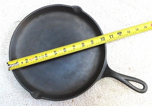 Vintage Griswold #108 Griddle, Large Logo, Block Letters, p/n 201