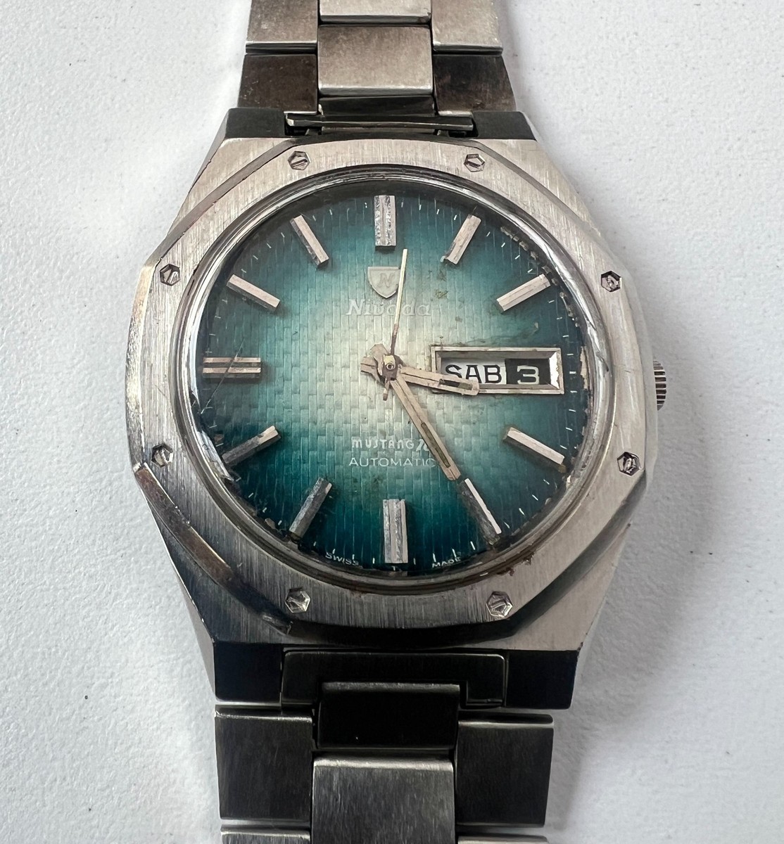 Nivada Grenchen F77 Automatic Watch Royal Oak Mustang 76 Vintage