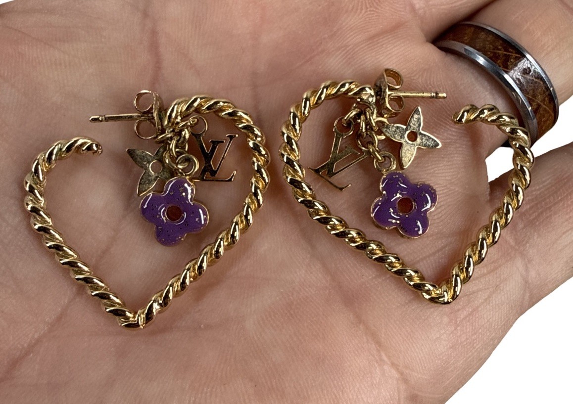 Louis Vuitton Sweet Monogram In My Heart Hoop Earrings - Purple