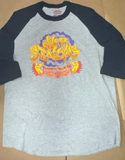 Wyld Stallyns Bill and Ted 3/4 SLEEVE SHIRT SIZE LARGE PRE-OWNED LOOT CRATE
