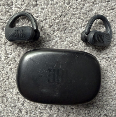 JBL Endurance Peak II Wireless Bluetooth Ear-hook Earbuds Black w/ Charging Case