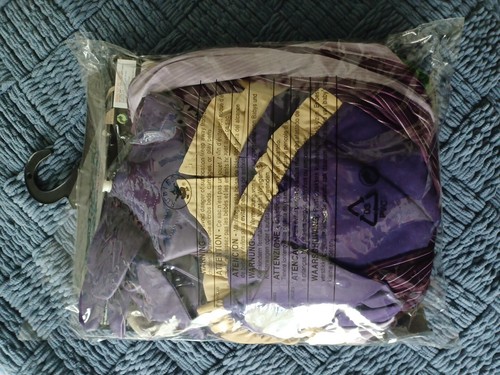 Batman Arkham Asylum The Joker Halloween Costume Size Standard With Cosmetic Kit - Picture 2 of 4