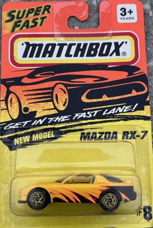 1/64 MATCHBOX SUPER FAST #8 MAZDA RX-7 YELLOW