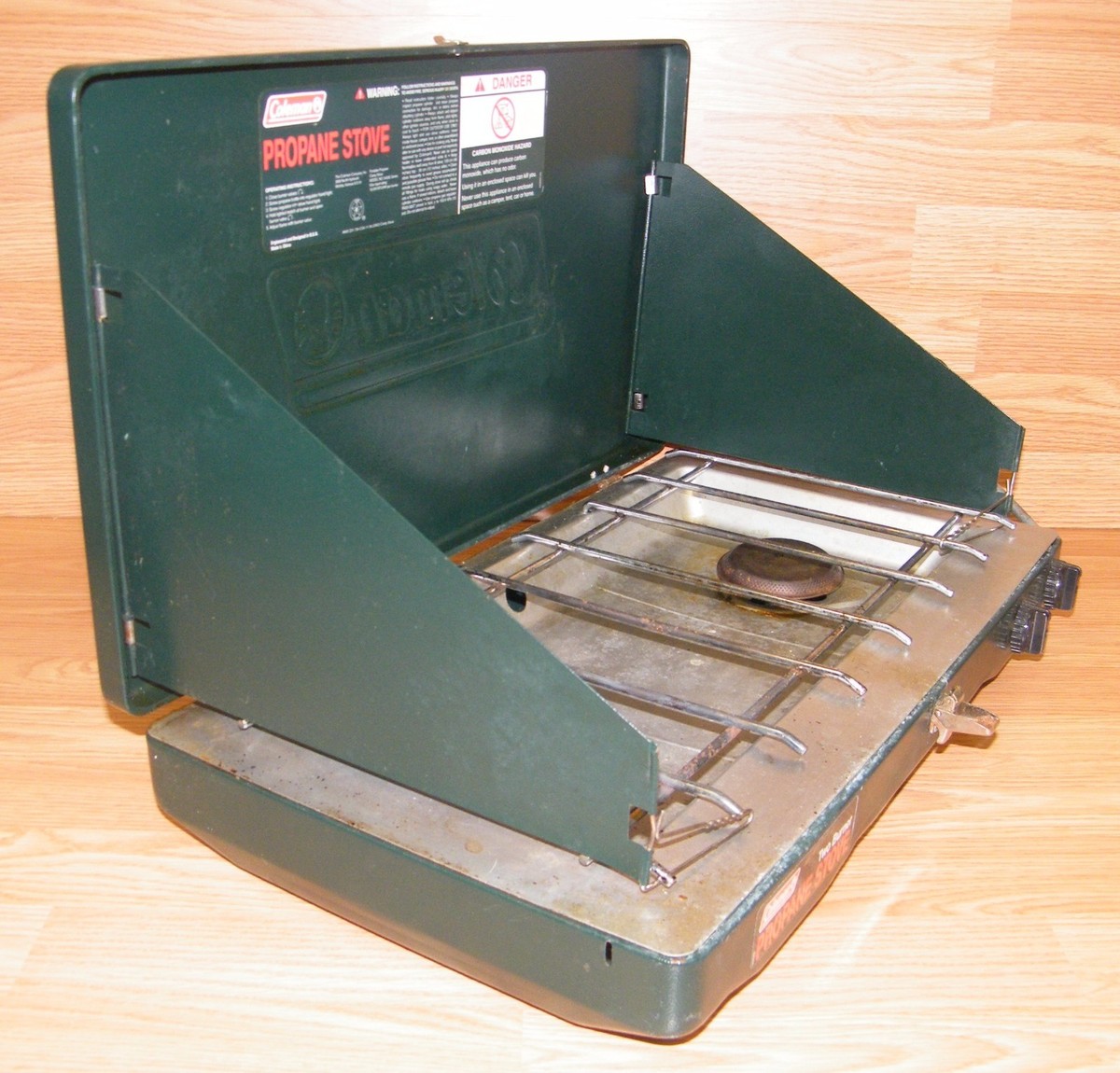 Coleman (5430D454) Classic 2000020943NP Two Burner Propane Camp