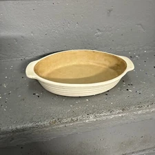 The Pampered Chef Small Oval Baker Stone Off White Cream New Traditions Nice!