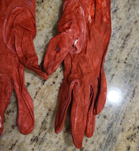 Vintage Blood Drenched Leather Gloves Fake Bloody. Prop Display only Very Stiff - Picture 7 of 9