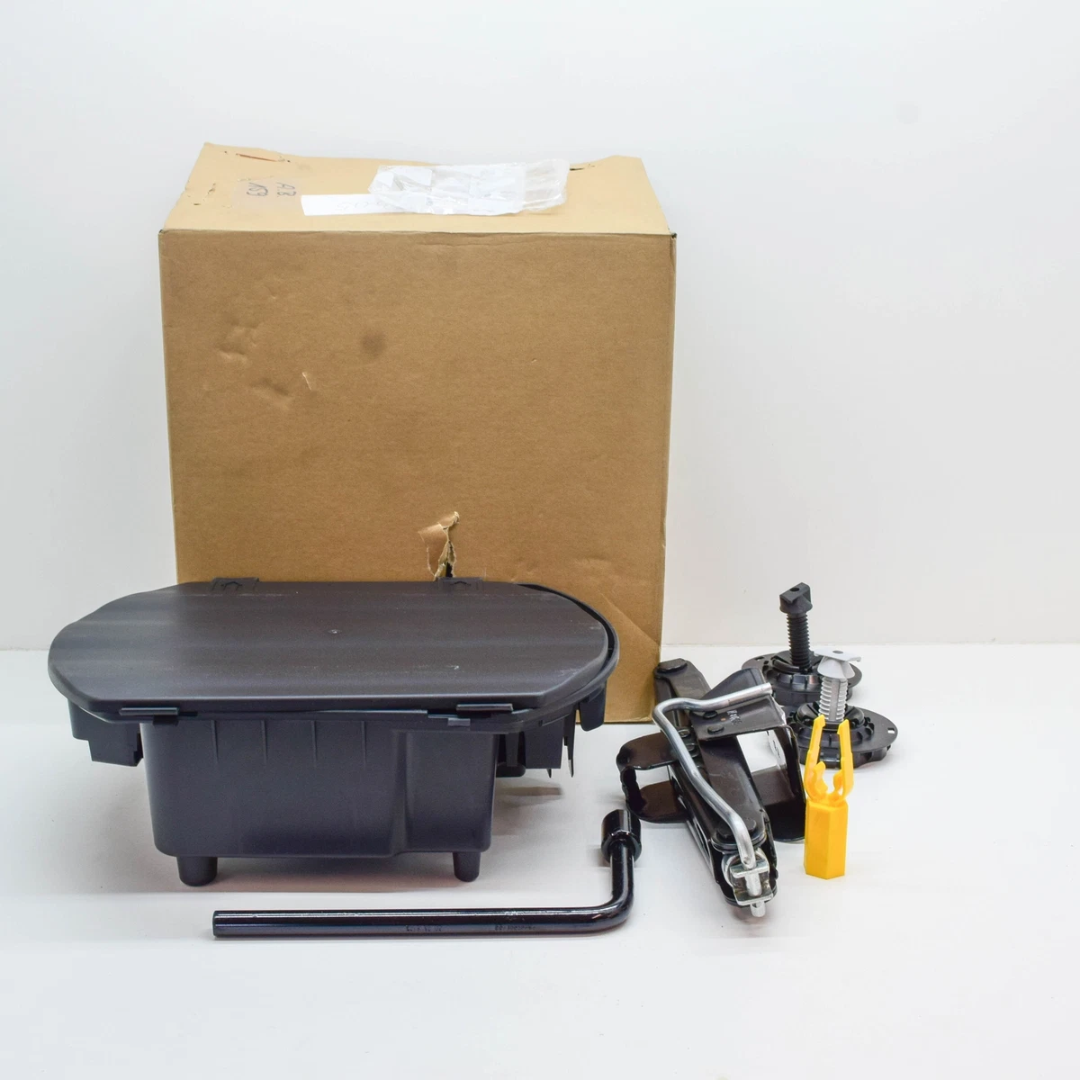 PEUGEOT 3008 Spare Wheel Tools Kit 1688296280 New Genuine | eBay