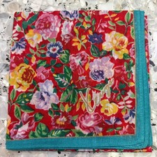 ART VINTAGE JAPAN HANKY RED GARDEN FLORAL WOMAN POCKET SQUARE COTTON 18" W278
