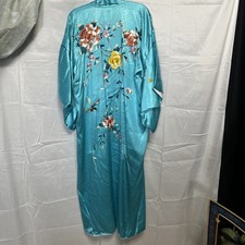 Blue Hand Stitched Japanese Ceremonial Floral Embroidery Lined Kimono Robe 