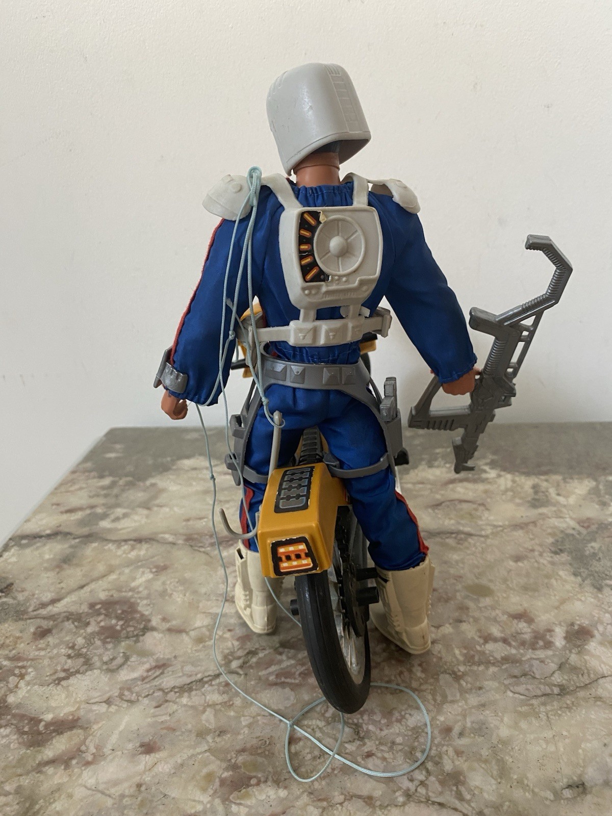 Picture 6 of 17