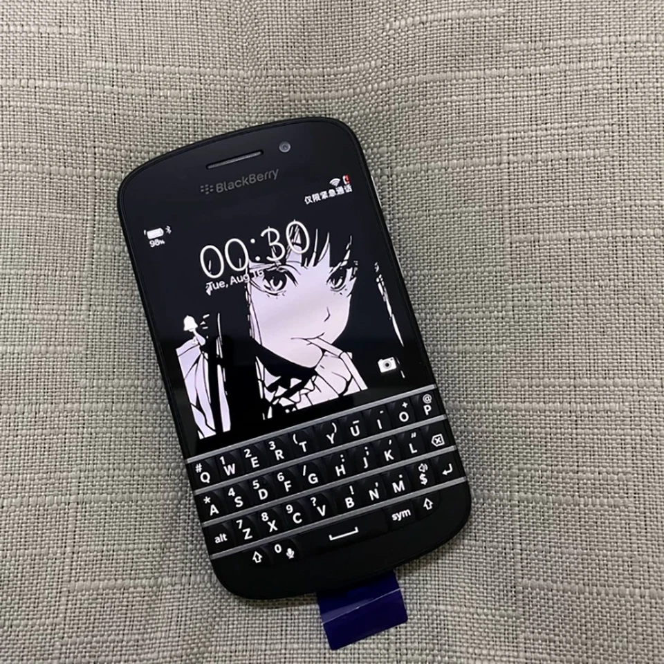 Smartphone BlackBerry Q10 Desbloqueado LTE 16GB + 2GB RAM — Teclado QWERTY, 8MP Foto 4 de 4