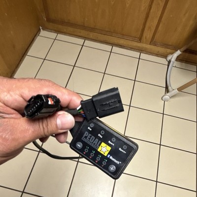 Toyota Tundra 2007-2021 Pedal Commander Throttle/ Speed/ Fuel Controller