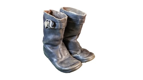 Cardiff Auto Driving Shoe, Black Leather, Handmade, EUC Size  display picture 3