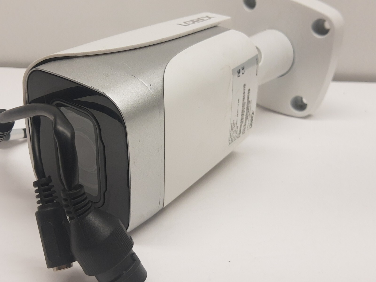 Lorex E861ABZ 4K Ultra HD Smart IP Security Bullet Camera FOR PARTS