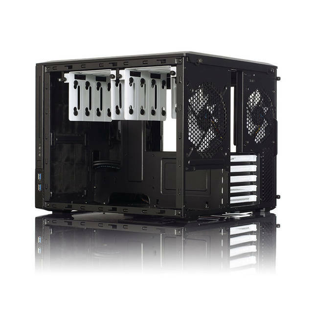 Fractal Design Node 804 中古PCケース PCパーツおまけ Fractal Design Node 804 No Power Supply MicroATX Cube Case w