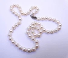 Vintage CULTURE AKOYA PEARLS 6 - 6.5 mm 18" Strand Necklace Sterling Clasp