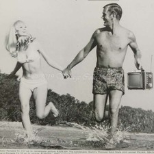 1967 Toshiba Portable Color TV teens beach bikini photo art decor vintage ad