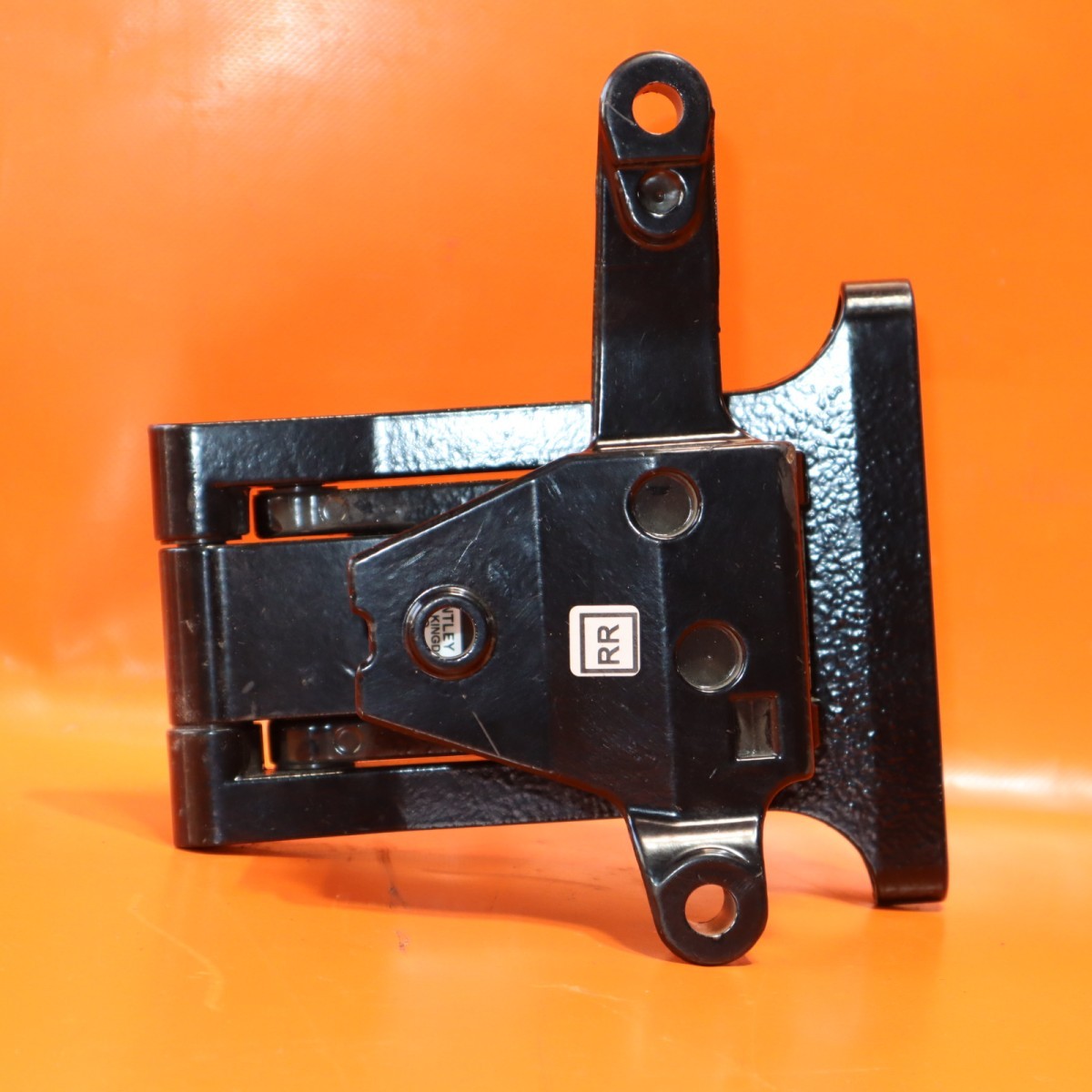 BENTLEY BENTAYGA STEP BRACKET RIGHT FRONT 2016 2017 2018 2019 36A 071 777 A