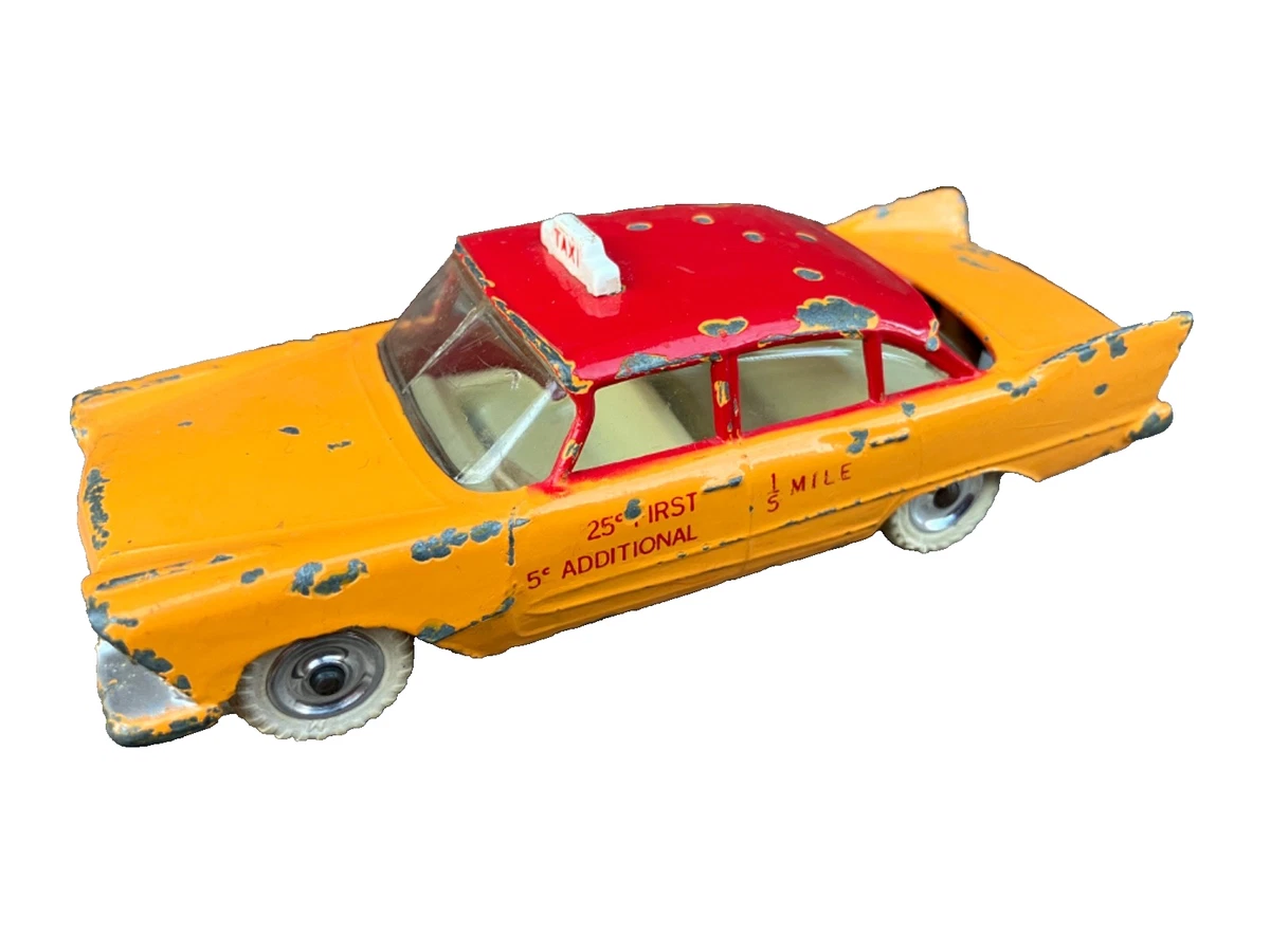 お値下げ！美品　DINKY TOYS プリムス　USA TAXI ミニカー Dinky Taxi for sale | eBay