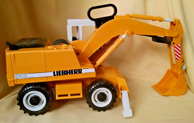 Bruder Liebherr 912 Excavator Litronic Germany Plastic Used Loader Scoop Leveler