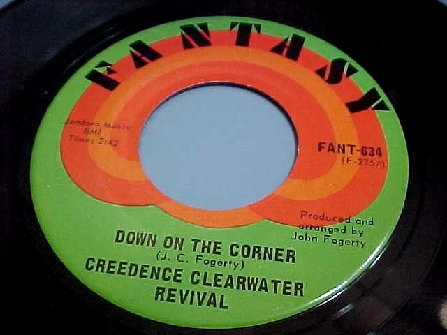 CREEDENCE CLEARWATER REVIVAL -FORTUNATE SON/DOWN ON THE CORNER-NM VINYL /EX SLV - Image 4 of 4