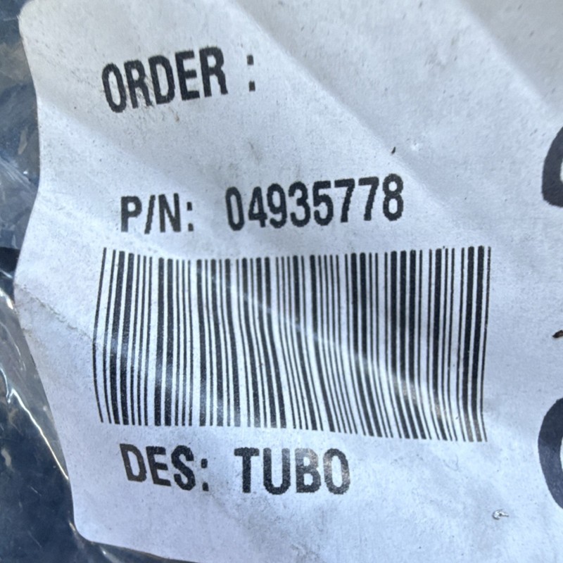 FPT Hydraulic Fitting & Adapter Gear Oil Cooler Tube 04935778