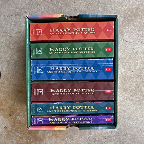J.K. Rowling Harry Potter Complete Series 7-Book Box Set Fantasy Book Set