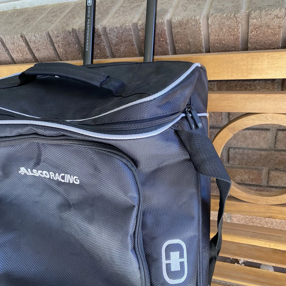 Bolsa de viaje deportiva de lona con ruedas OGIO Hamblin 22 pulgadas negra asa extraíble 413009 Foto 3 de 4