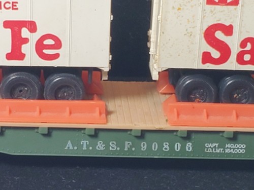 Vtg~ Tyco HO Train Car ~ Flat Car A.T. & S.F. 90806 Piggyback ~our item# t5415 - Picture 2 of 8