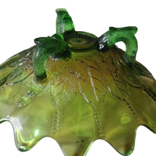 Antique Northwood Glass Co. green Iridescent glass bowl LEAF AND BEADS c.1905 - Picture 3 of 4