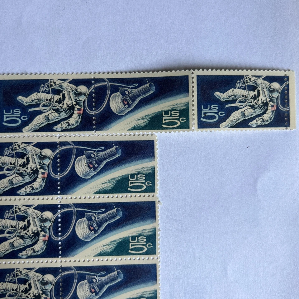 US Postage Astronaut outer Space 5Cents Block Stamps Unused NASA Set Rare NOS - Image 4 of 4