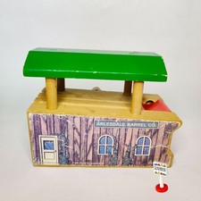 Vintage 1998 Thomas  Friends Wooden Railway Train Arlesdale Barrel Loader