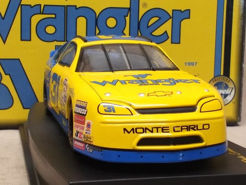 Vintage NASCAR #31 Dale Earnhardt Jr. Wrangler 1997 Monte Carlo Rookie Car 1:24 - Picture 9 of 13