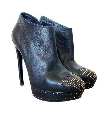ALEXANDER MCQUEEN Black Leather Studded Heart-Toe Platform ALEXANDER MCQUEEN Black Leather Studded Heart-Toe Platform