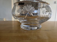 Thomas Webb Crystal Flower Arranger Bowl 15cm&ndash; Etched Floral Design with Grid
