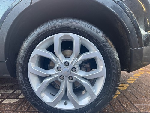 2017 Land Rover Discovery Sport 2.0 TD4 180 HSE 5dr Auto Diesel - Picture 10 of 24