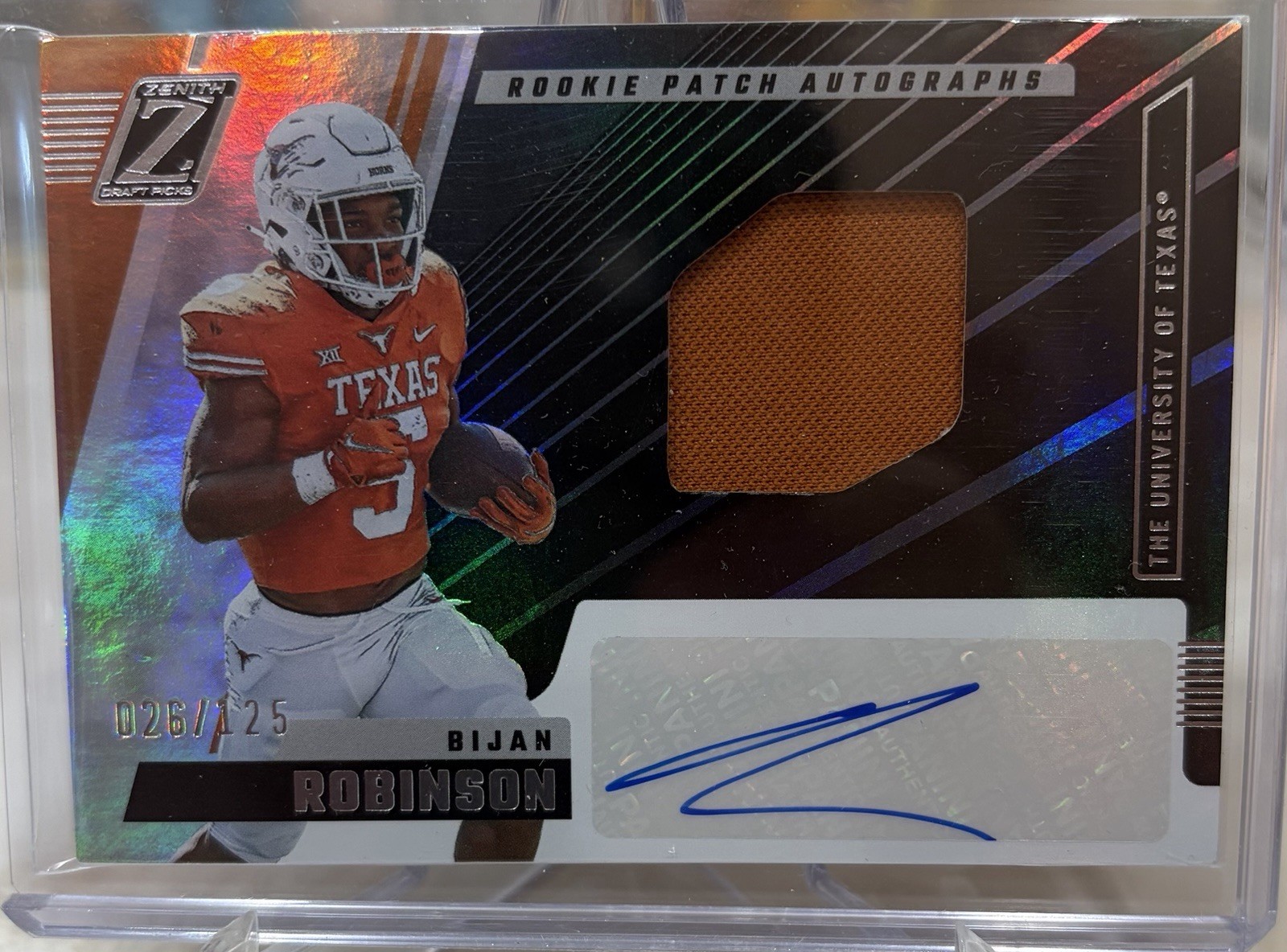 Bijan Robinson Panini Chronicles Draft Picks Zenith Rookie Patch Autographs #ZABR Prime