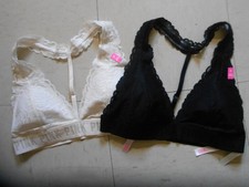 NWT LOT OF 2 WOMEN'S PINK VICTORIA'S SECRET BLACK  WHITE LACY BRALETTES SIZE M